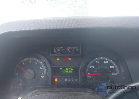 2011 Ford E-250 Commercial z USA, uszkodzony, nr VIN 1FTNE2EW9BDA26818